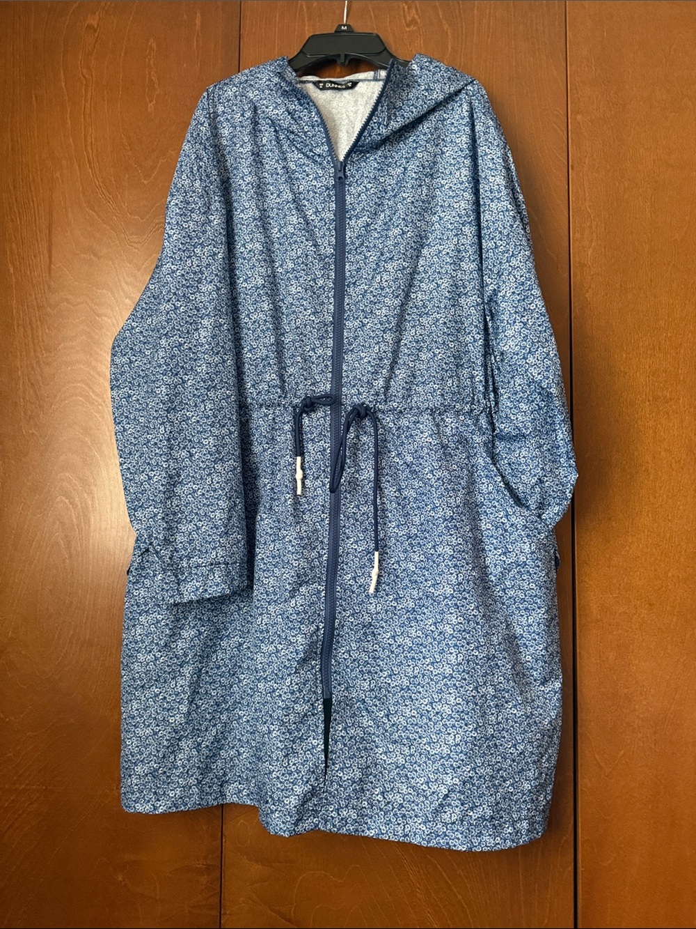 Dunnes Blue And White Floral Hooded Anorak Wind Breaker EUC Sz XL
